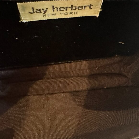 π€ Vintage Jay Herbert Black Patent Leather Cute Little Quilted Crossbody Bag - Picture 11 of 11